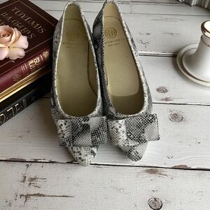 Blublong  Spainish Maya Snakeskin Print Pointed Toe Bow Ballet Flats‎ Size 5